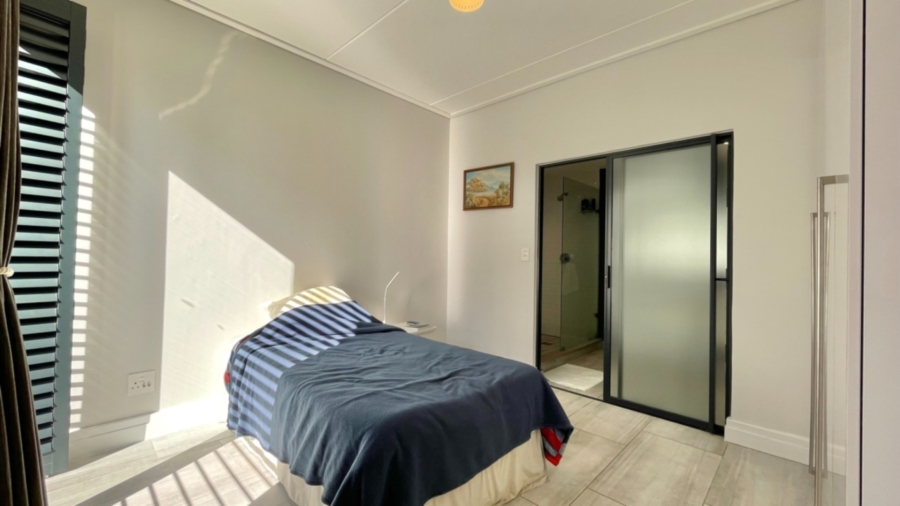 3 Bedroom Property for Sale in Paardevlei Western Cape